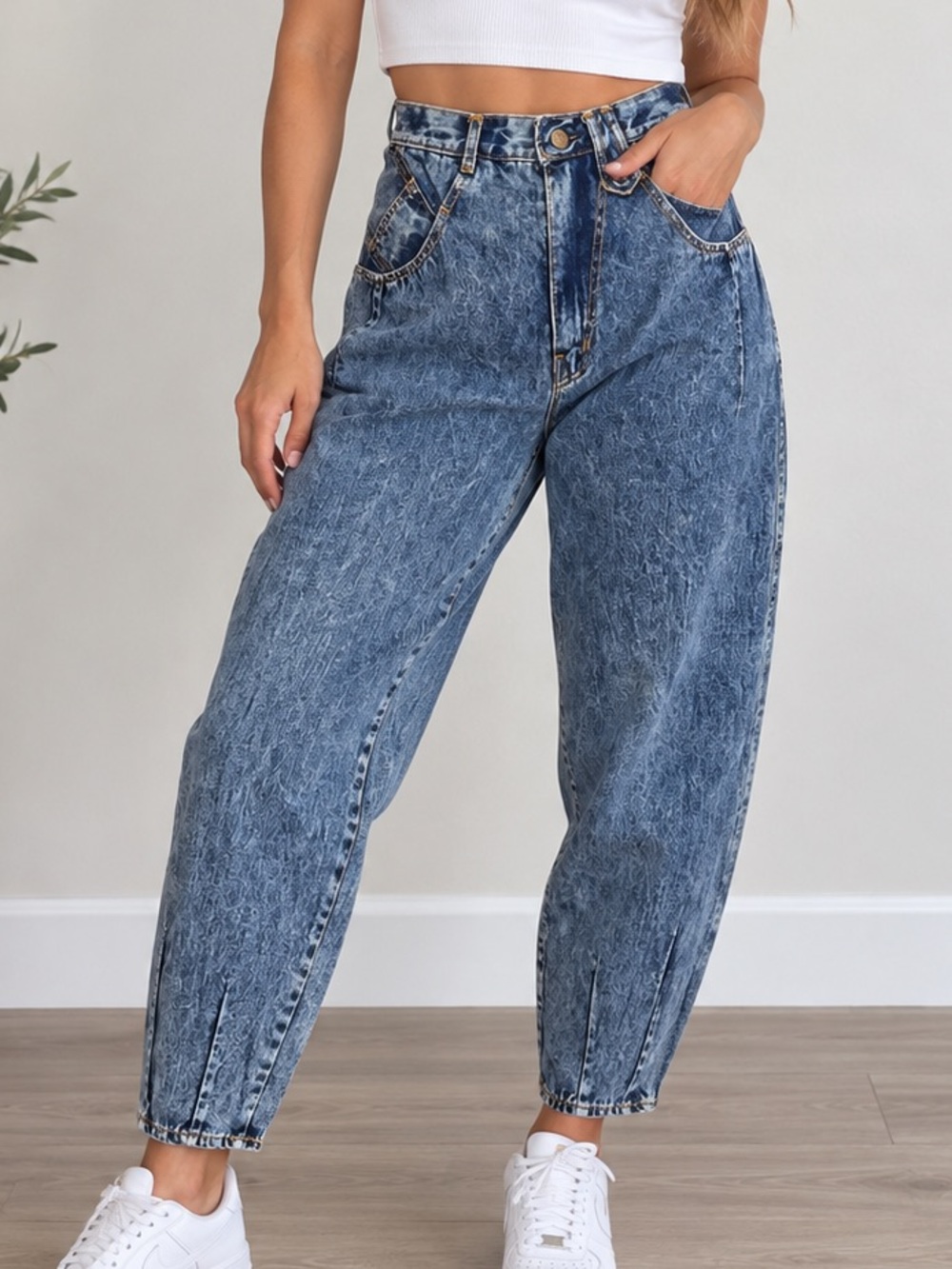 Vintage Paint Town Acid Wash High Rise Tapered Mom Jeans 26 XS Blue